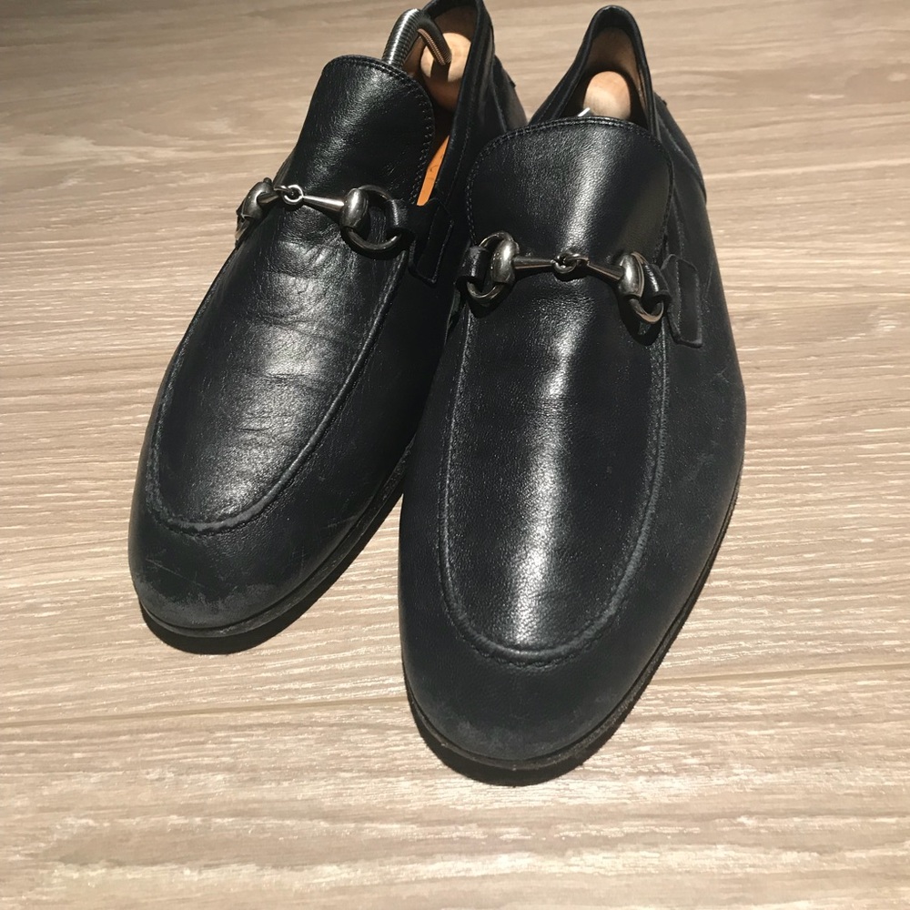 Gucci men’s navy leather horsebit dress shoes